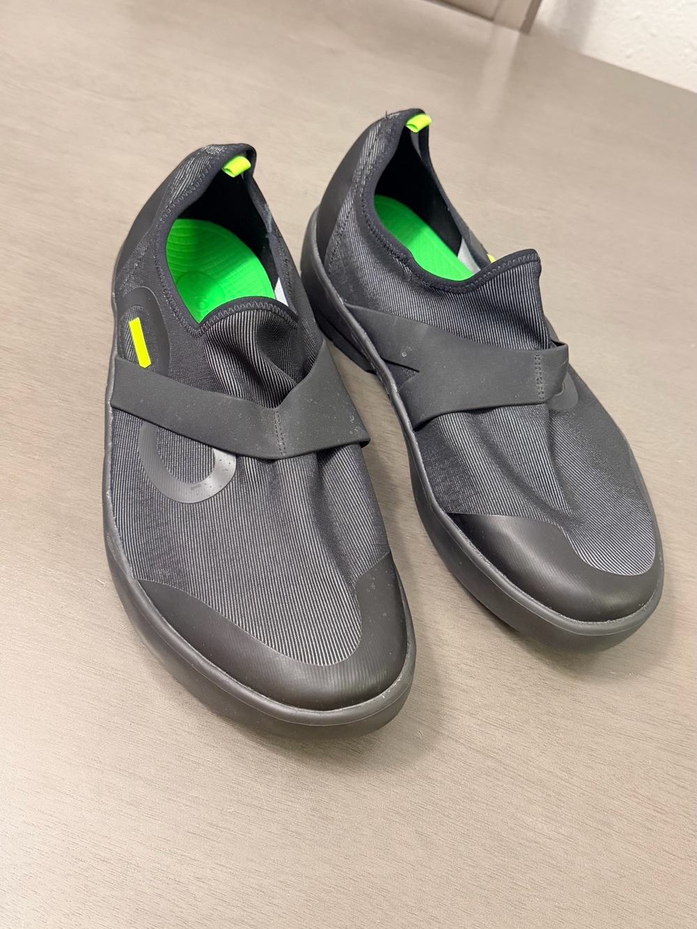 OOFOS Black Slip-On Loafers with Neon Green Interior and Accents